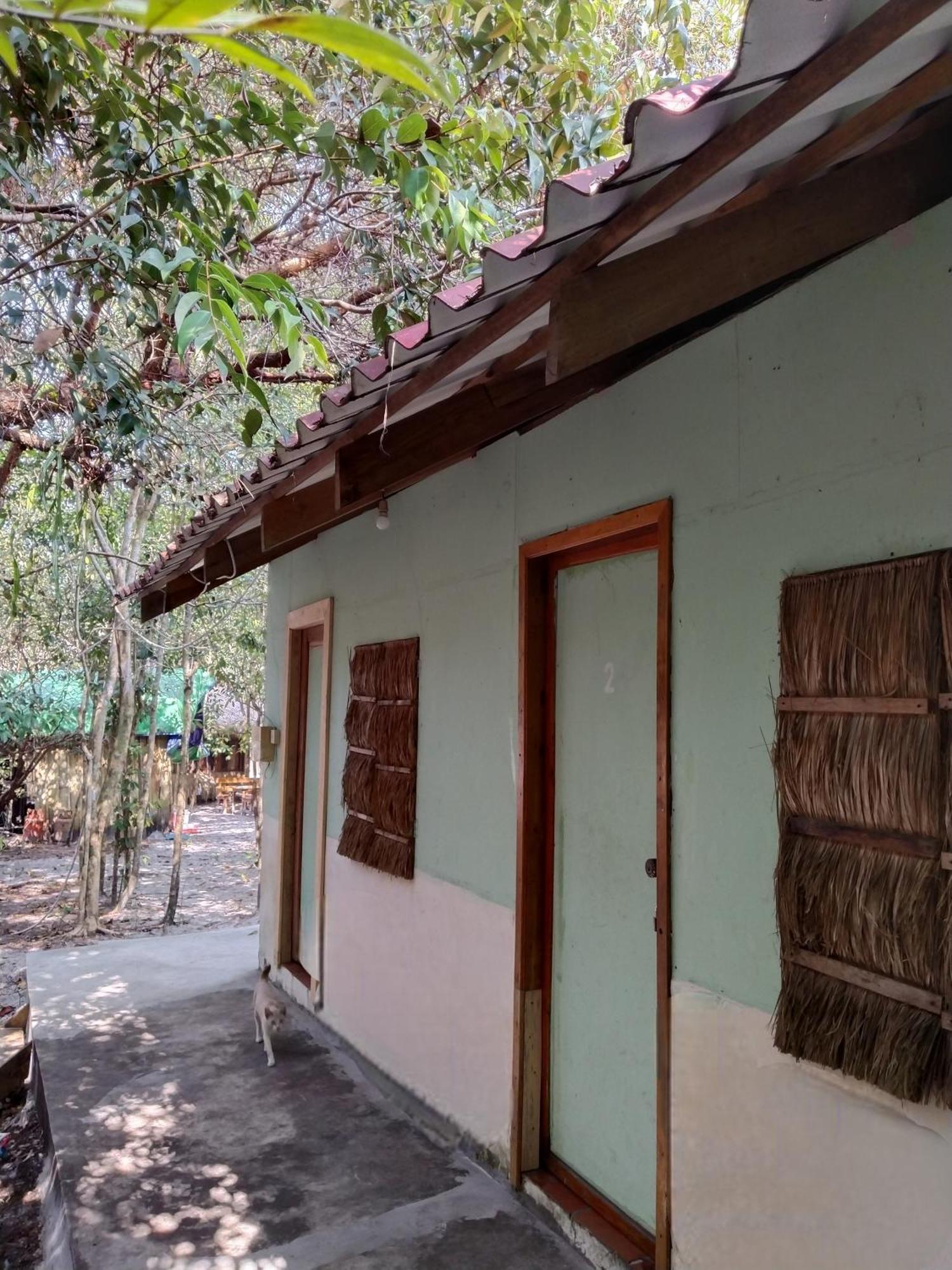 كوه رونغ ساملوم Green Blue Beach Hostel المظهر الخارجي الصورة