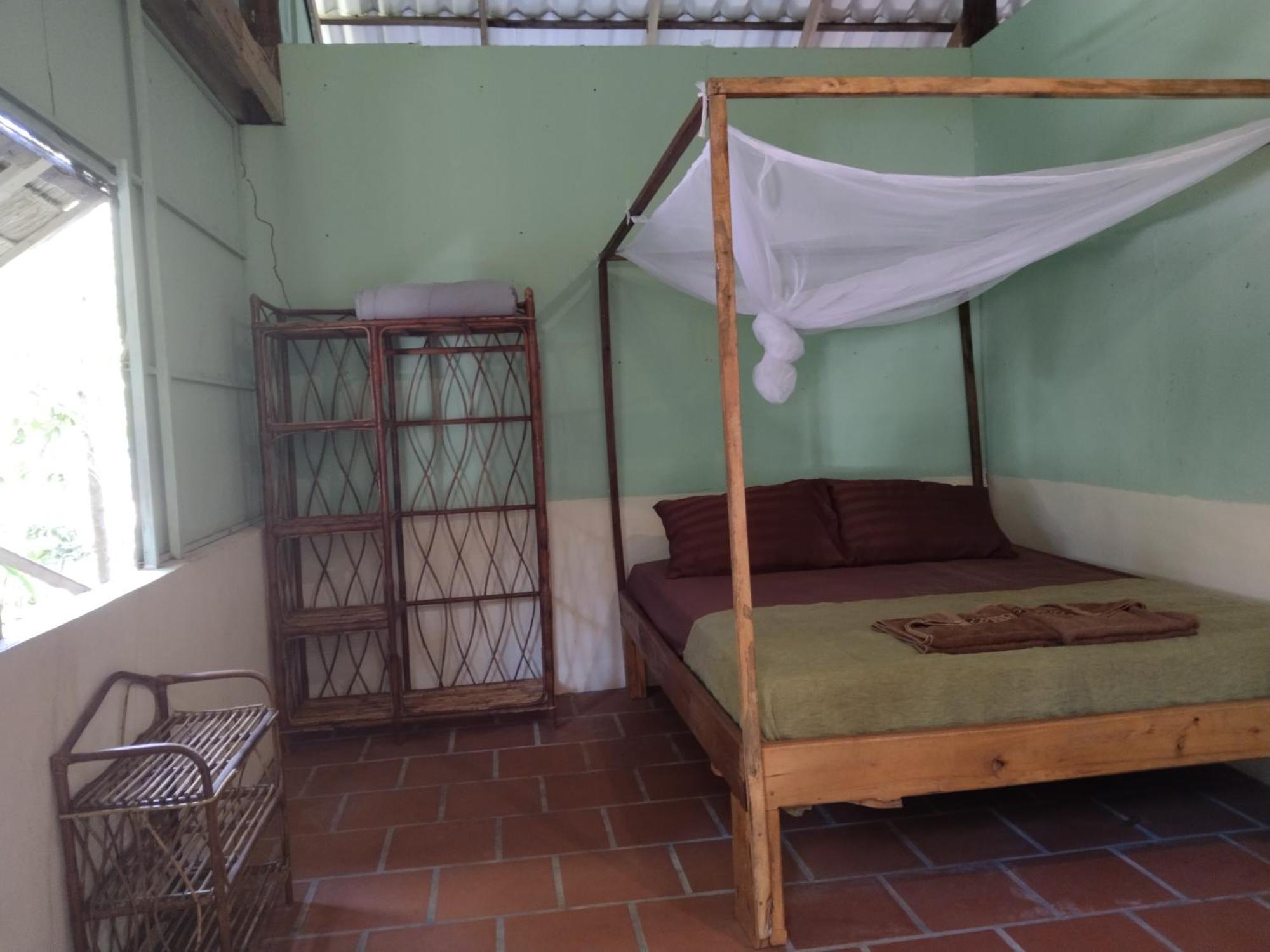 كوه رونغ ساملوم Green Blue Beach Hostel المظهر الخارجي الصورة