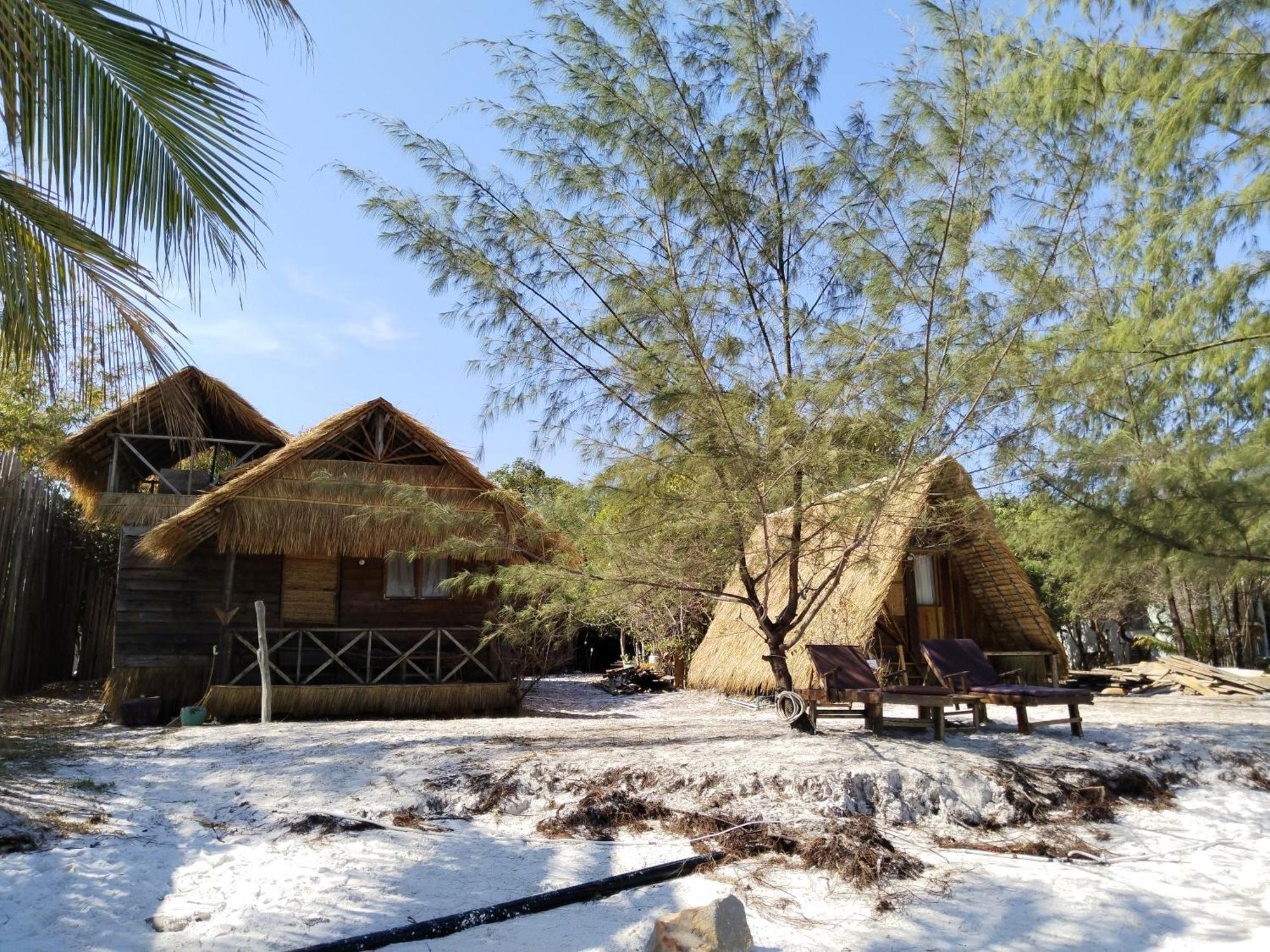 كوه رونغ ساملوم Green Blue Beach Hostel المظهر الخارجي الصورة