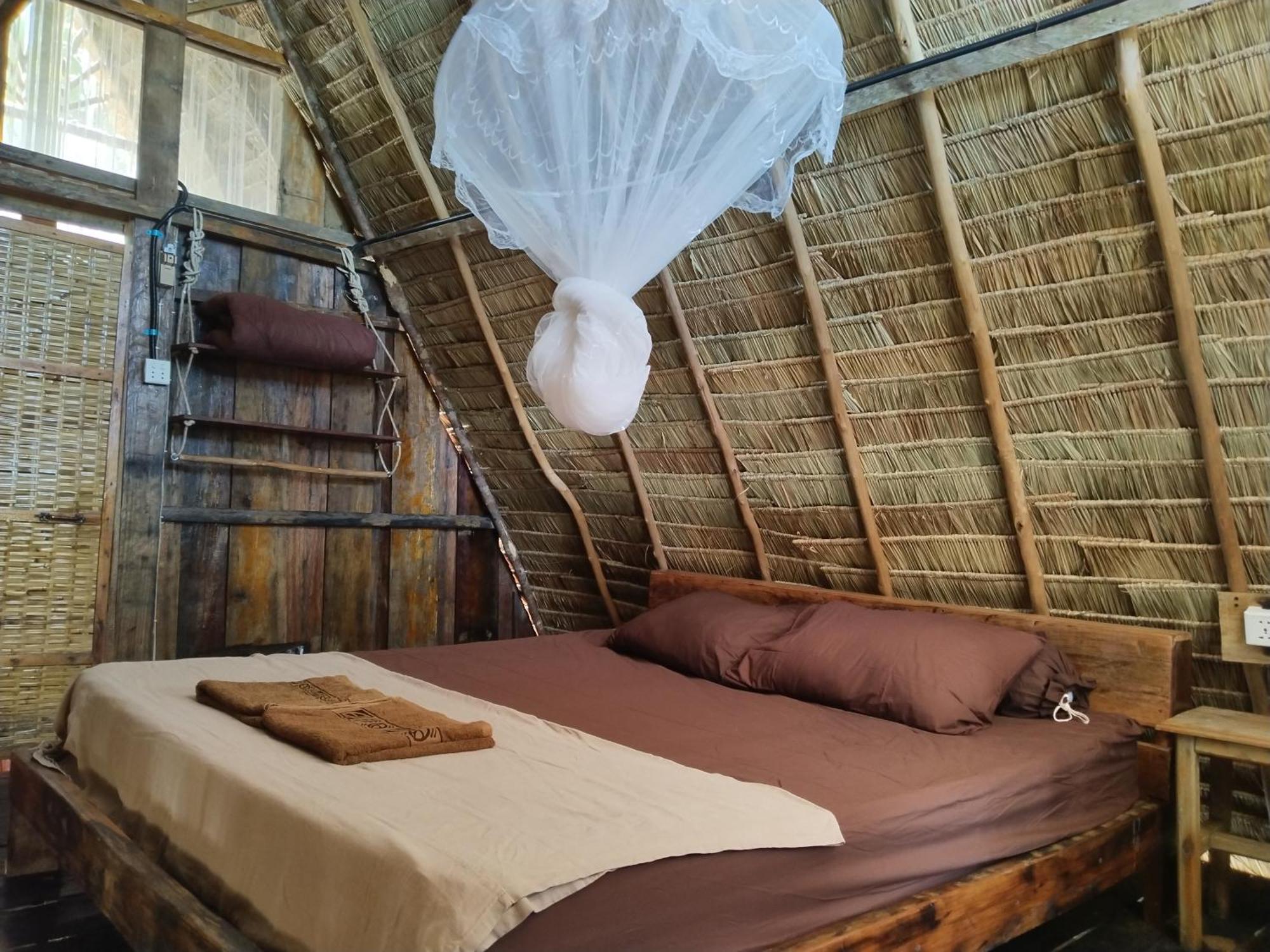 كوه رونغ ساملوم Green Blue Beach Hostel المظهر الخارجي الصورة