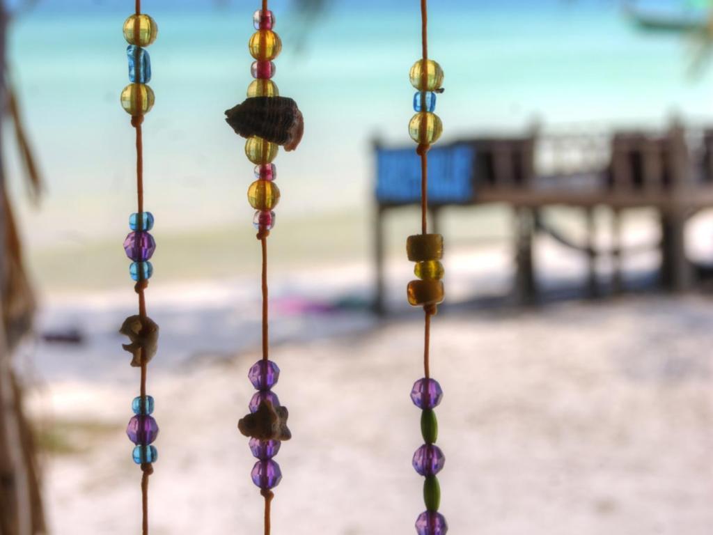 كوه رونغ ساملوم Green Blue Beach Hostel المظهر الخارجي الصورة