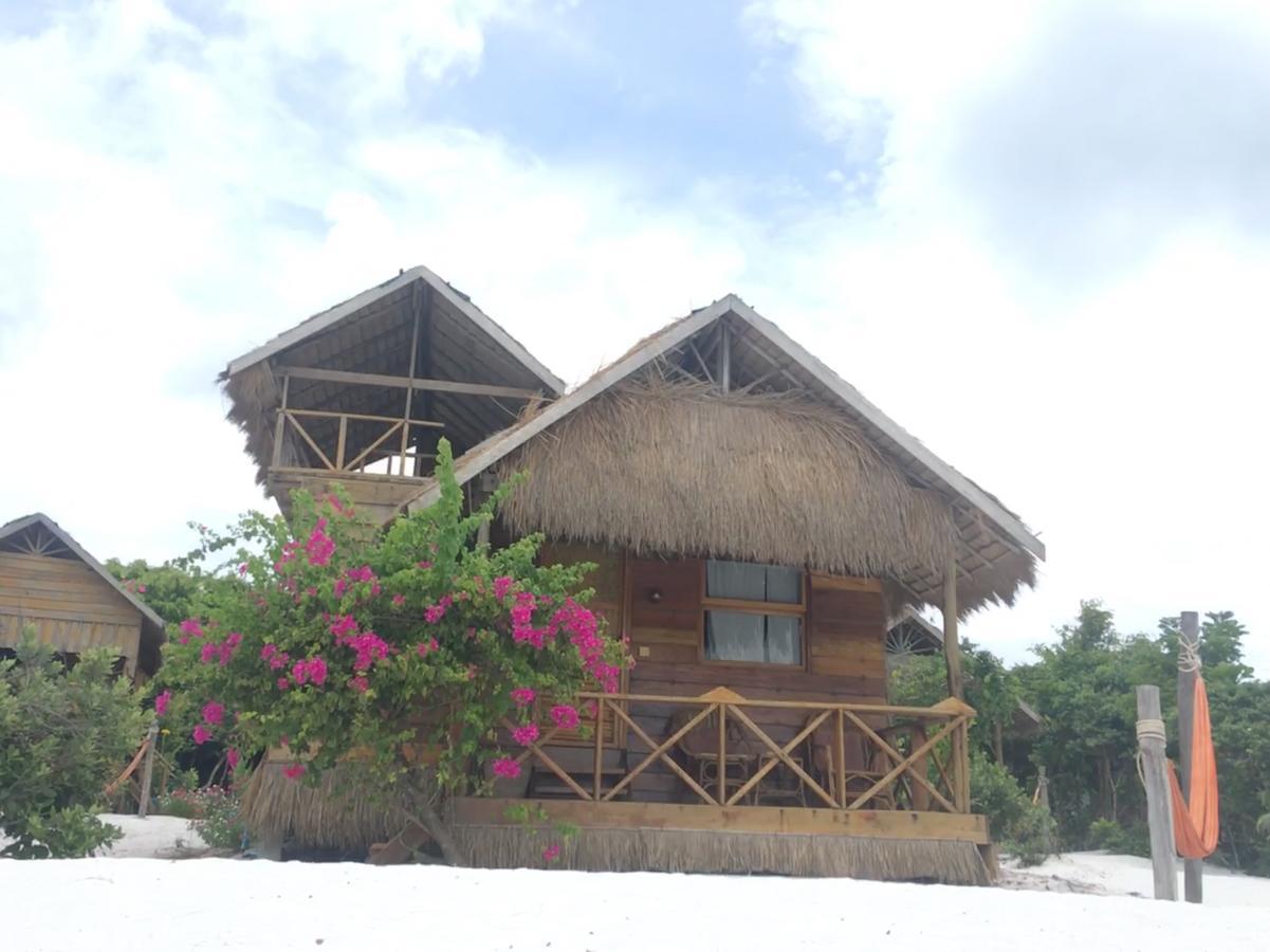 كوه رونغ ساملوم Green Blue Beach Hostel المظهر الخارجي الصورة